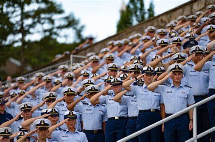 How do I apply for the US Coast Guard Academy?